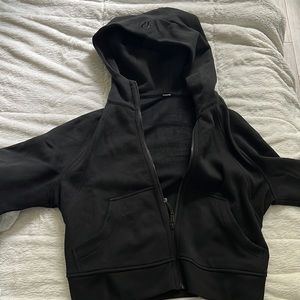 Brand new Lulu lemon crop hoodie